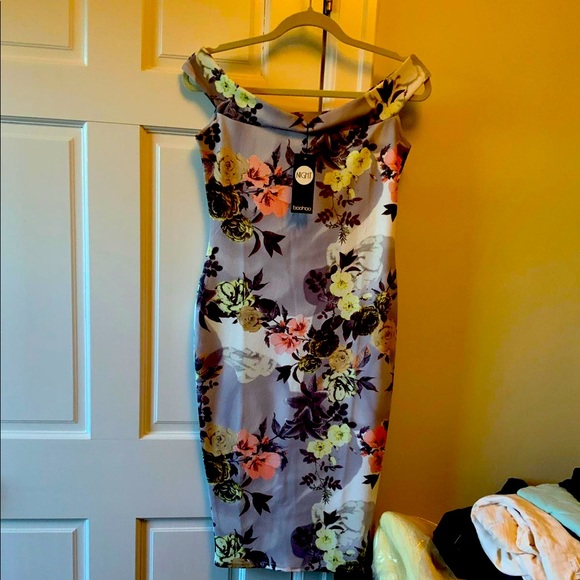 Boohoo Dresses & Skirts - Off the shoulder floral midi dress